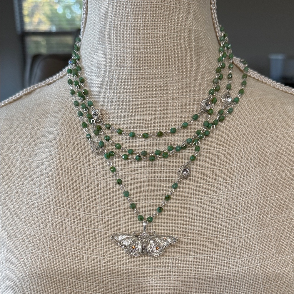 VSA LOVE CHAIN NECKLACE WITH WINGS OF FAITH MEDALLION - NWT